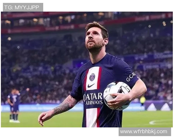 足球明星穿着西服的时尚瞬间展现优雅与魅力的完美结合